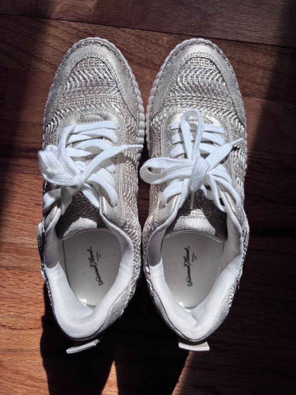 Womens Metallic Gold Flatform Sneakers With Woven & Stitching Details S 8.5 - Picture 4 of 8